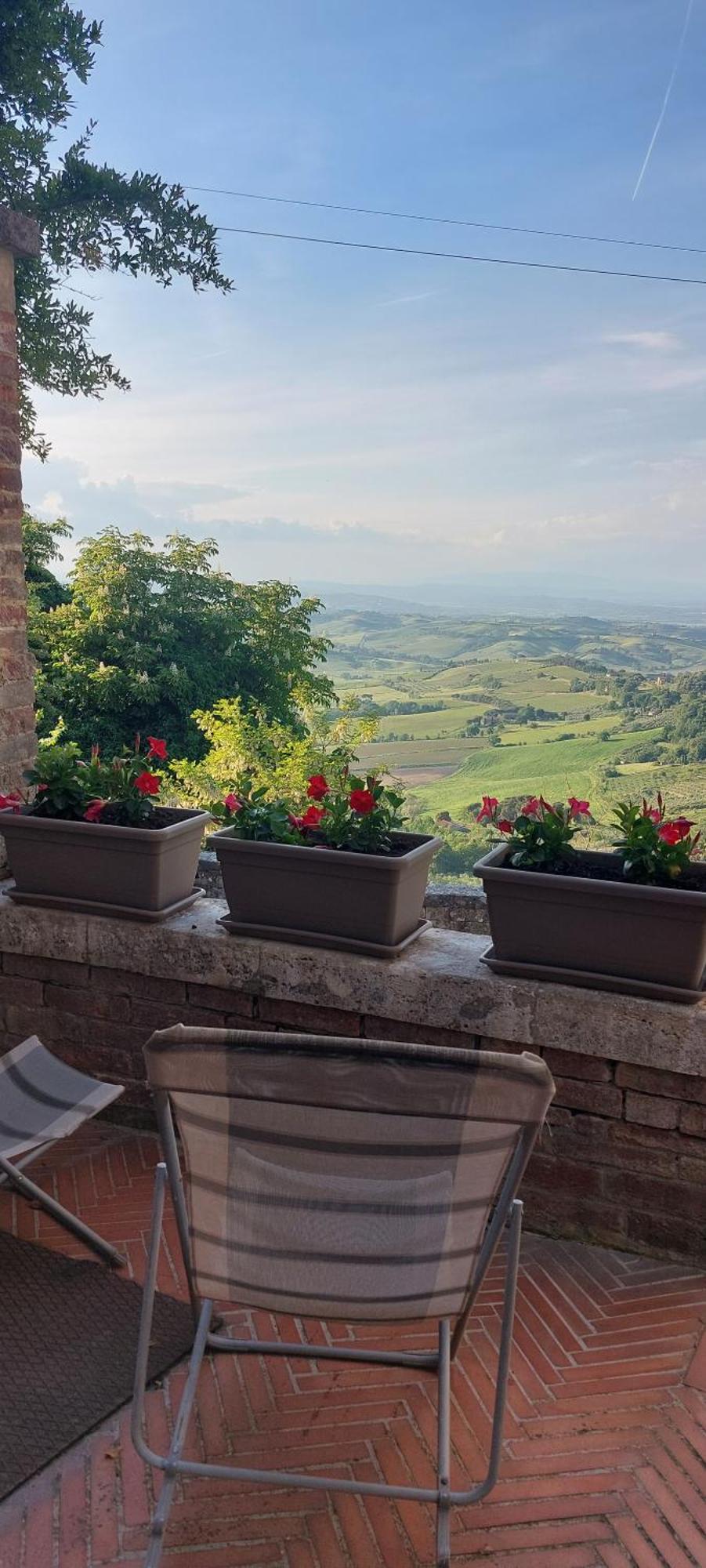 Hotel La Casa Di Angela Montepulciano Stazione Exterior foto