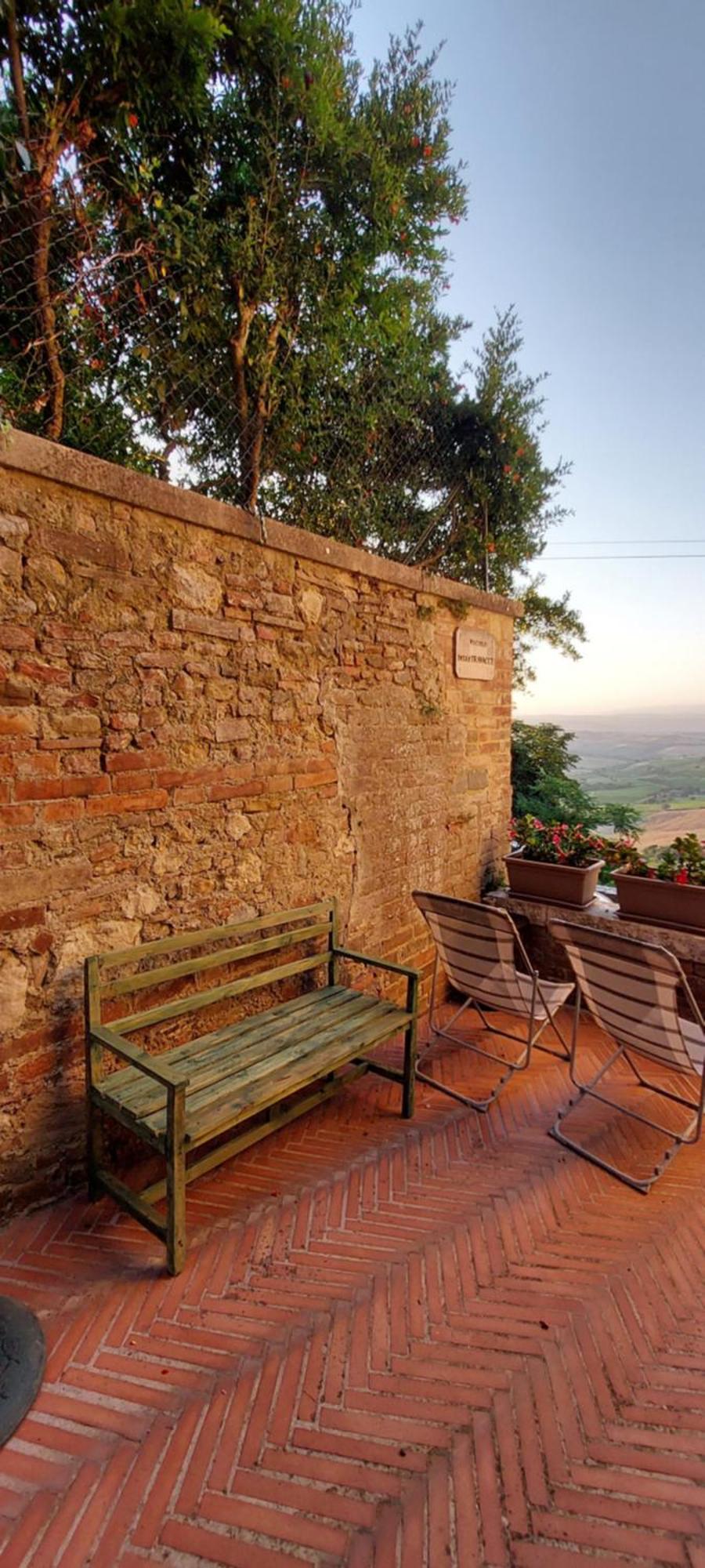 Hotel La Casa Di Angela Montepulciano Stazione Exterior foto